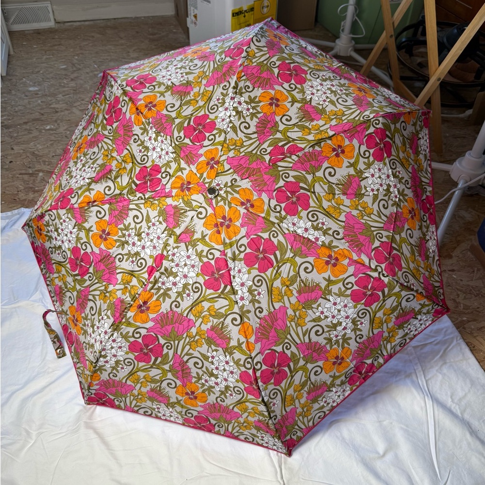 NWT Vera Bradley Tea Garden Automatic Umbrella RETIRED Rare ❤️💖 - Picture 7 of 7